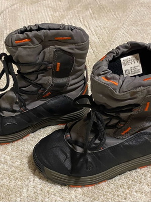 Adidas αδιάβροχα μποτάκια μεταχειρισμένα, μέγεθος 30, μαύρο και γκρι