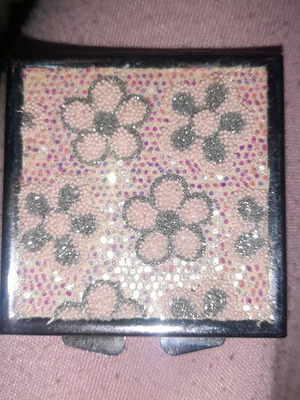 Compact mirror used for bag with regular and magnifying lens