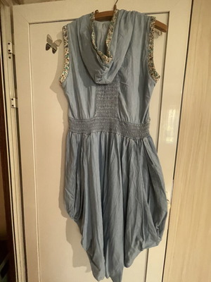 Dress imitation of denim and leather skirt like new, A-Style, gray beige