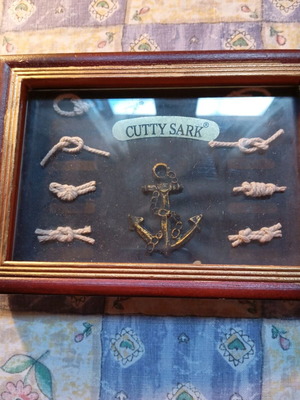 Memorabilia frame used with rare nautical knots