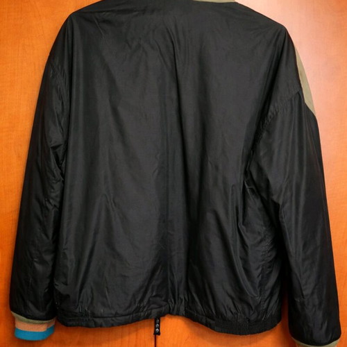 Diesel bomber jacket size L like new, black with olive stripe