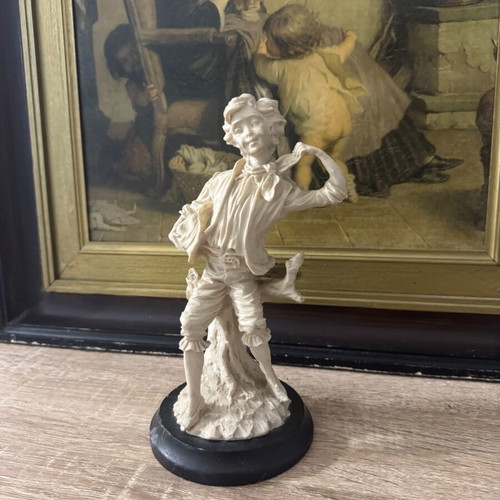 Figurine used, beautiful