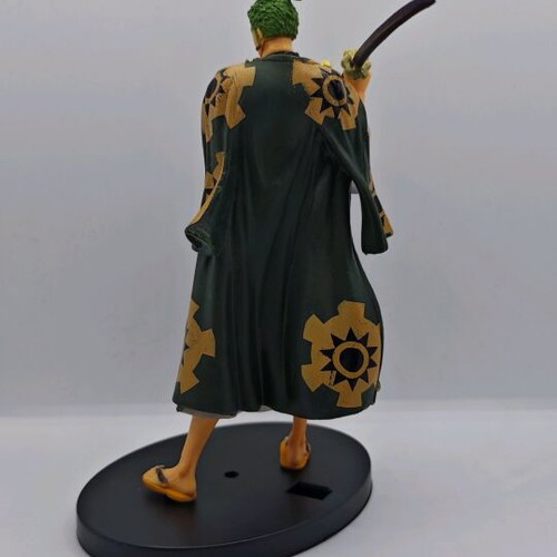 Zoro Kimono (One Piece) 18cm PVC figure like new without packaging