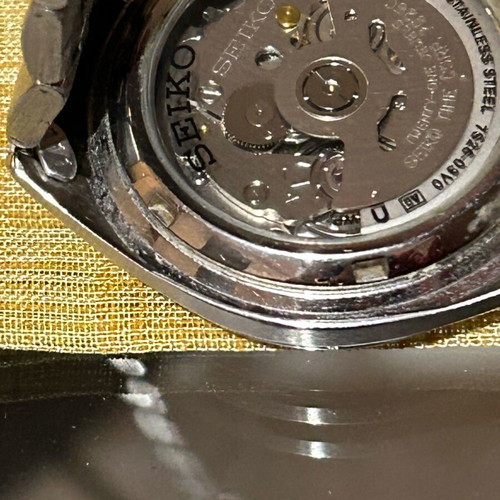 Seiko mechanics 21 jewels watch, 38mm case