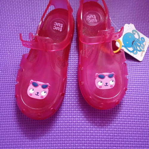 Tuc Tuc sandals size 30 new pink
