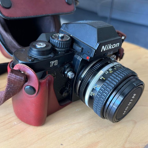 Nikon F3 with Nikon 50mm f/1.4 lens and case like new