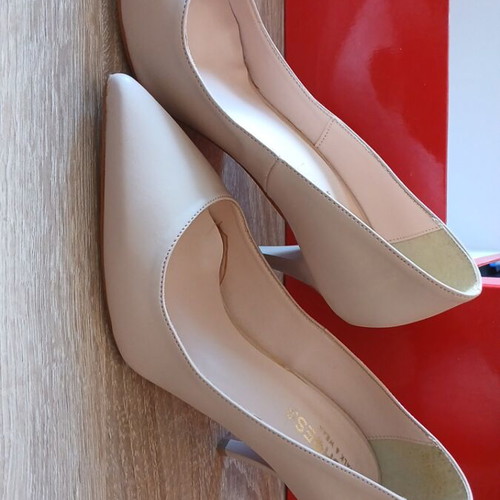 Pumps used, size 36, beige, pointed toe, medium heel