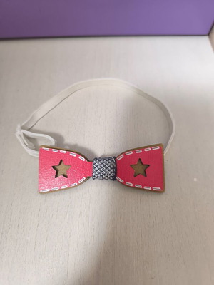 Wooden bow tie like new, red