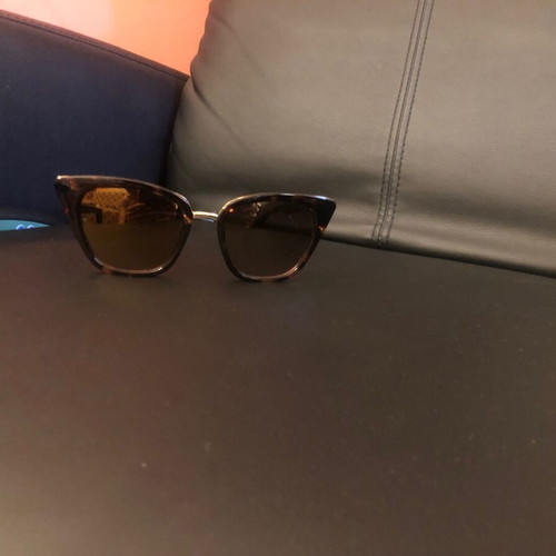 Tortoise sunglasses like new, brown and gold