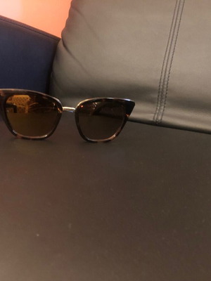 Tortoise sunglasses like new, brown and gold