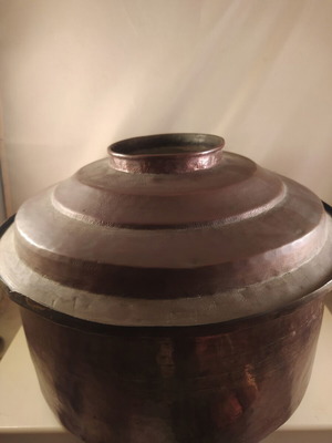 Vintage copper pot cookware