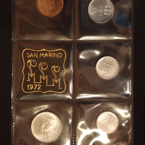 San Marino 1972 Republic Coin Set like new