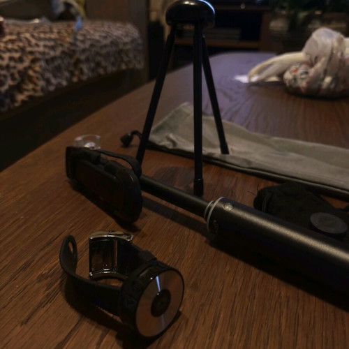 Selfie stick like new with two lenses, tripod base and Bluetooth bracelet