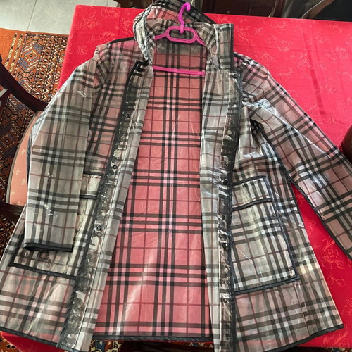 Women's checked raincoat one size from London