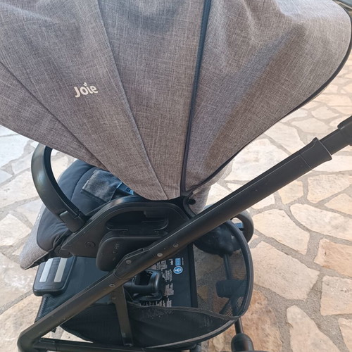 Joie stroller with port bebe like new