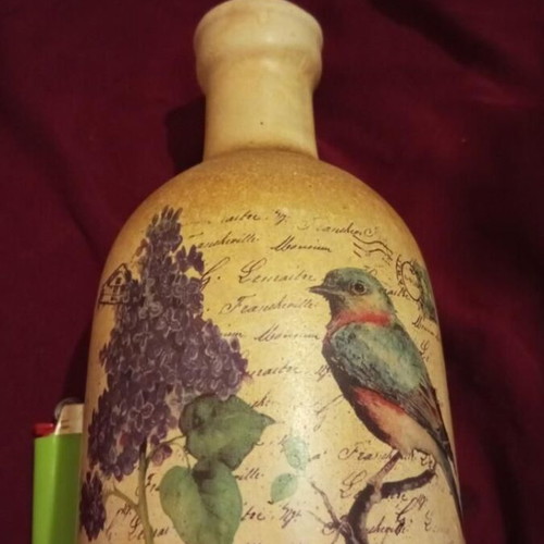 Decorative bottle with designs like new