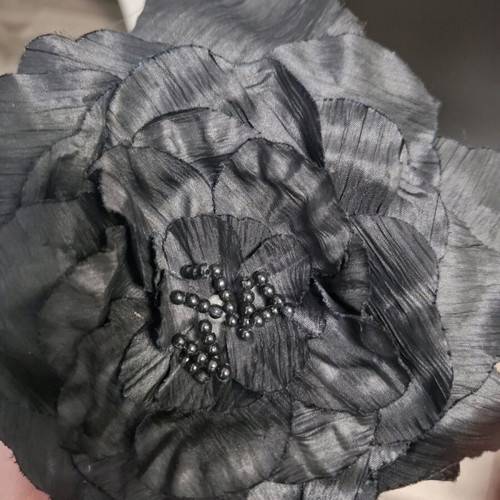 Elastic Waist Belt with Fabric Flower black, used