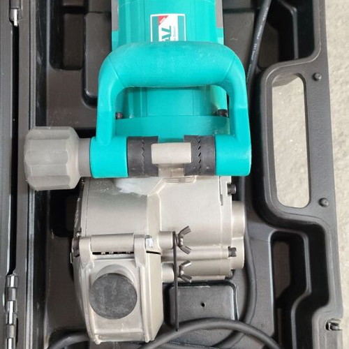 Grooving Router Total 3000W TWLC1301 like new with water pump