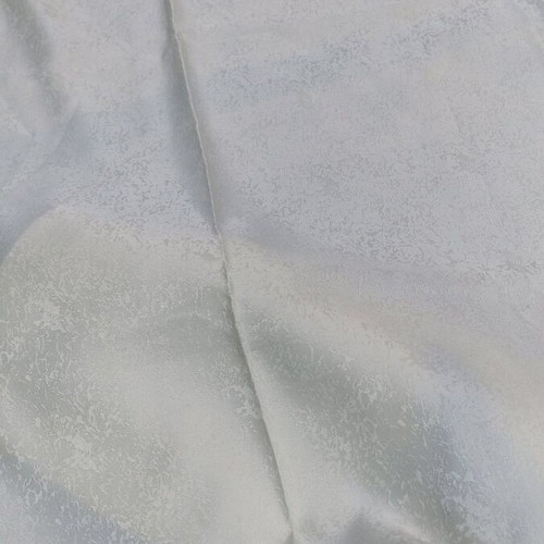 Tablecloth set 5 pieces new, jacquard with satin border, of white