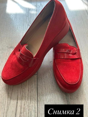 Red women's suede moccasins, size 39