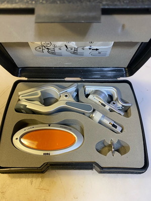Korg Tuner AW-1 μεταχειρισμένο, πλήρες στο κουτί για πνευστά και έγχορδα όργανα