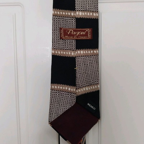 Pagoni 100% silk tie like new, multicolored