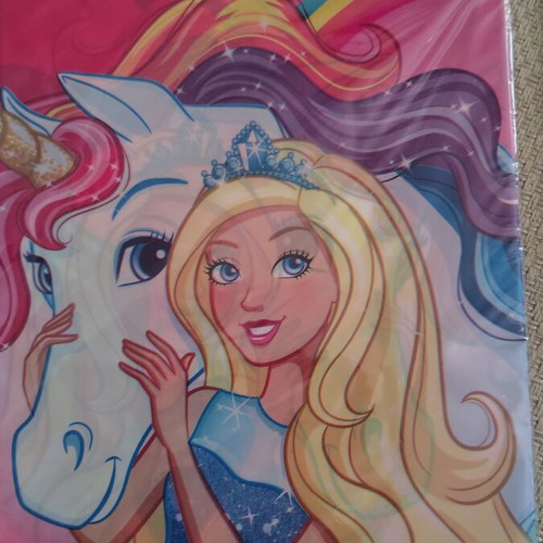 Barbie party tablecover and 6 invitations new