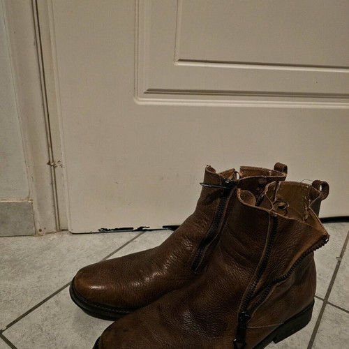 Guess leather ankle boots used, brown, size 44
