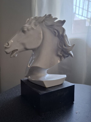 Karl Ens porcelain horse bust vintage used, mid-century art deco