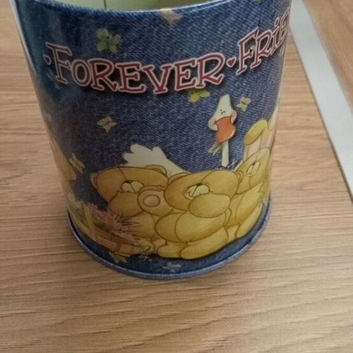 Metal pencil holder like new