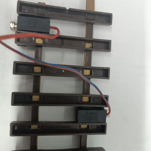 LGB 5016 bolt on terminal connectors and rails used, G-scale