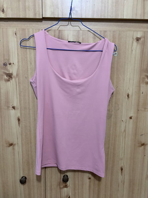 Zara blouse, elastic fabric, salmon color, size M