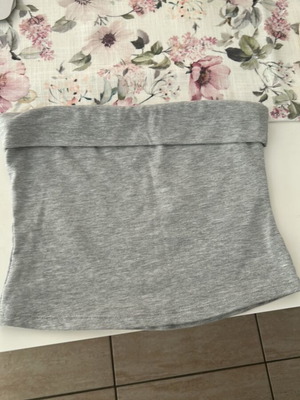 Strapless top gray, like new, size M