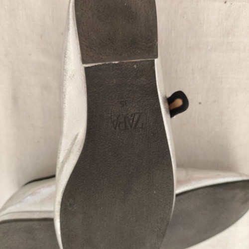 Zara ballerina Mary Jane shoes metallic silver size 30 like new
