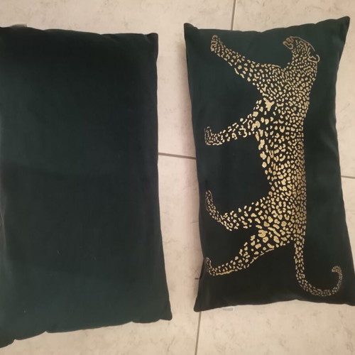 Modernhome velvet pillows with gold leopard print, pack of 2, dark green