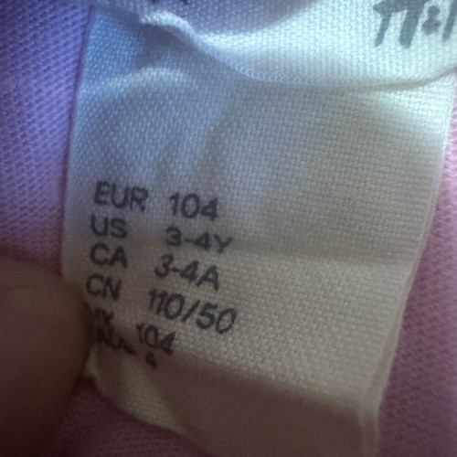 Set of three mini skirts for girls 2-3 years like new, H&M and Terranova