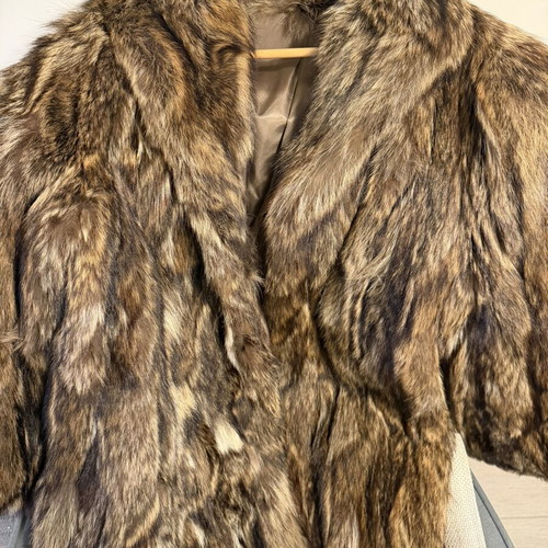 Mink fur coat like new, size M, white and brown