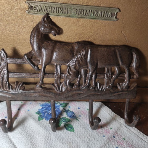 Cast iron Horses hanger 5 positions 36x13cm new