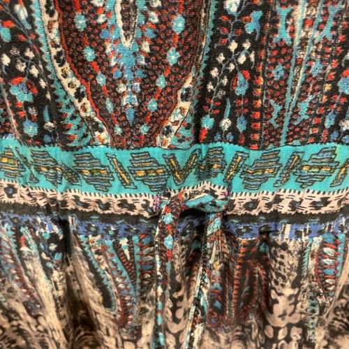 Attrattivo maxi dress new, colorful cotton sleeveless with pockets