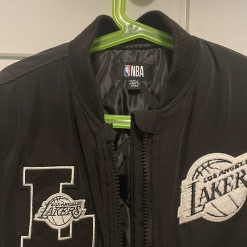 LA Lakers Primark jacket black and white like new, size 134 cm
