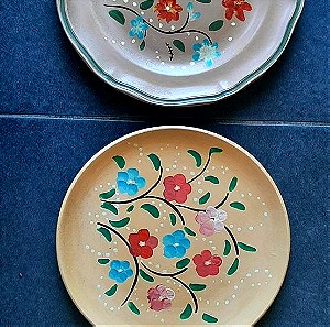 2 κεραμικά ζωγραφιστά διακοσμητικά πιάτα