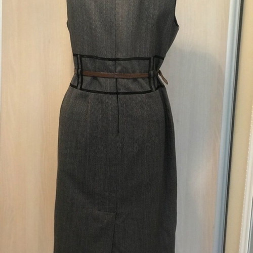 Dress M/L gray like new without belt