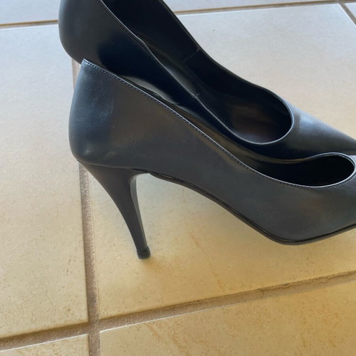 Classic blue pumps used, Greek made, size 39