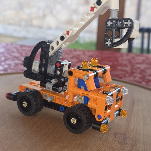 LEGO Technic Cherry Picker 42031 used set with 155 pieces