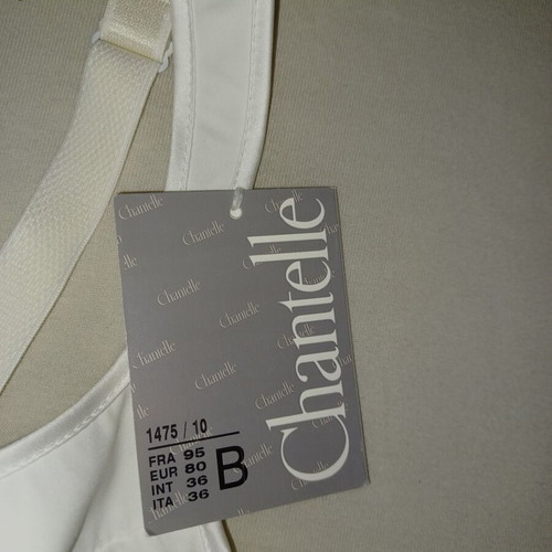 Chantelle bra new, size 80B, ivory