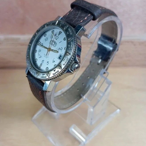 Camel Trophy Vintage Quartz Watch used, unisex, brown and silver
