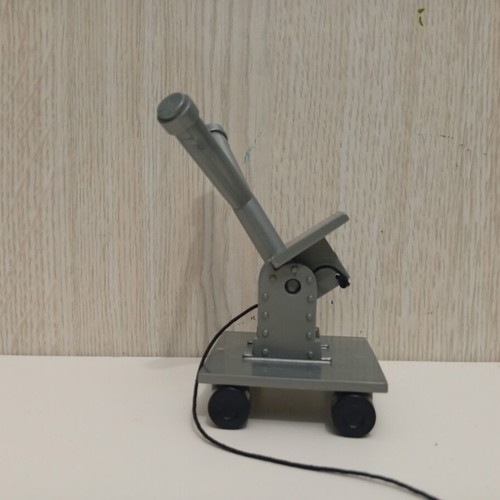 Warner Bros Space Jam 1996 ACME Turbo Vermin Launcher used