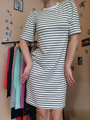 Sisters Point striped dress new, size XS, black and white