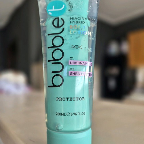 Bubble T Hybrid Body Lotion with Niacinamide and Shea Butter new