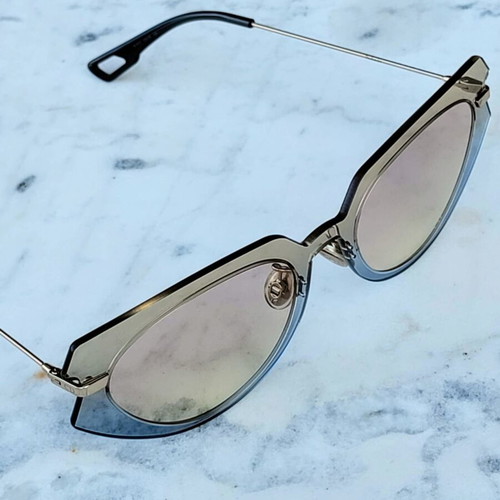 Dior Attitude 2 sunglasses new, beige and blue